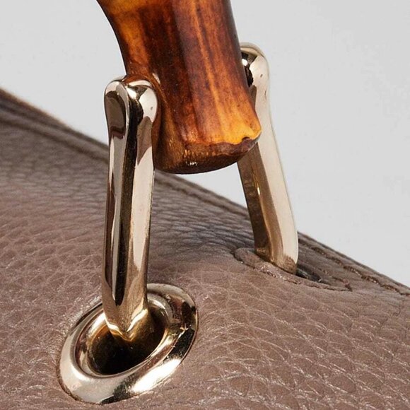 Gucci Grey Pebbled Leather Bamboo Shopper Boston Bag - Picture 8 of 12